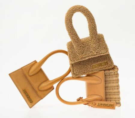 Bolsas Jacquemus mini em couro, palha e textura sofisticada representam tendências modernas para onde vender bolsas de grife usadas.