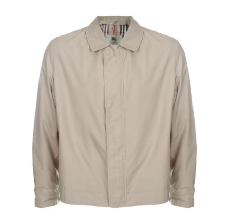 Jaqueta bege clássica masculina em estilo minimalista, perfeita para moda outono inverno sofisticada e versátil.